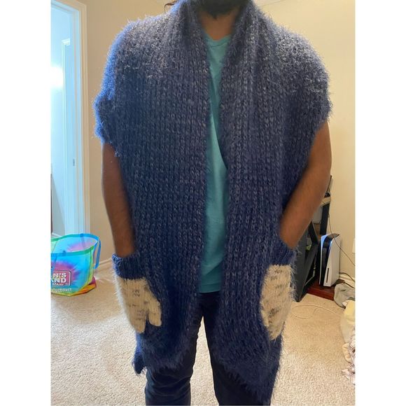 Patrizia Pepe Navy Blue Italian Wool Shrug w/Mitten Pockets One Size, MSRP $228 - Picture 2 of 10